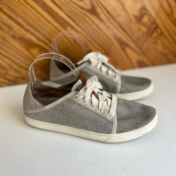 OluKai Pehuea Li Sneaker in Tapa - Picture 3 of 11